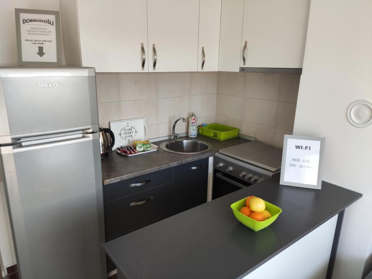 Apartmani Sarah 2 Tuzla Exteriér fotografie