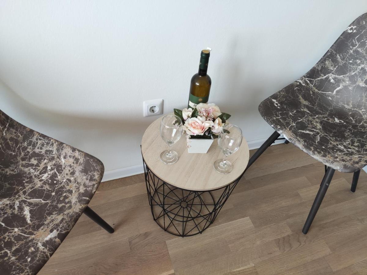 Apartmani Sarah 2 Tuzla Exteriér fotografie
